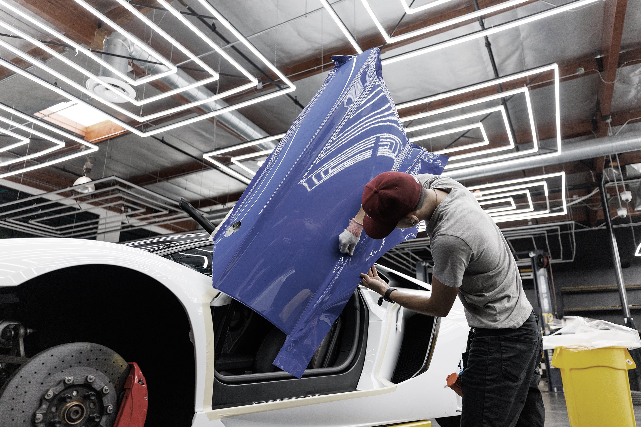 The Benefits Of Vinyl Wrapping A Vehicle